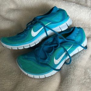Nike Frees, size 6.5, blue and green swirls